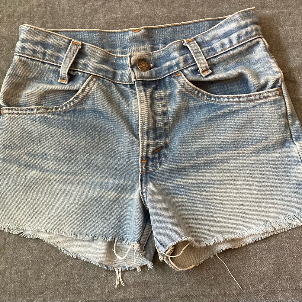 Levi’s orange tab cutoff jeans/ jorts. True vintage - Picture 2 of 6